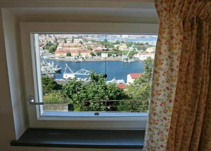 Gæstehus La Finestra Sul Golfo 3*